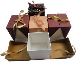 In hộp giấy đẹp tặng quà ý nghĩa