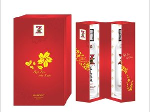 In hộp giấy đựng rượu màu sắc hài hòa và độc đáo