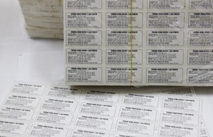 In tem phụ sản phẩm cung cấp thông tin đầy đủ